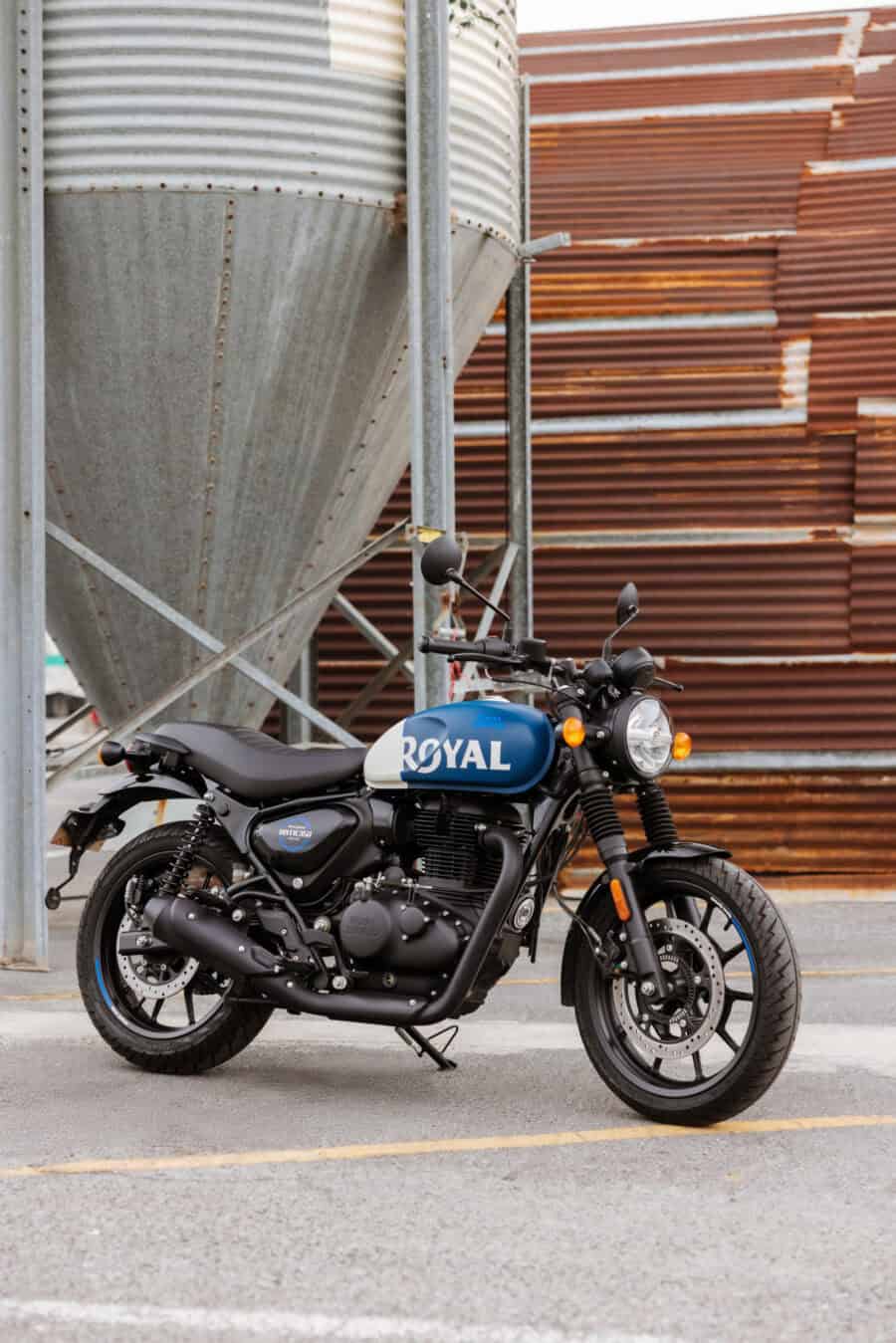 Hunter 350 - Image 3