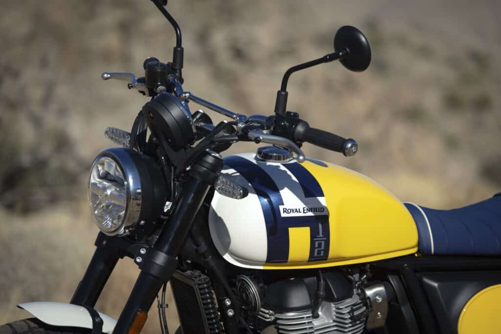 Bear 650 20 RoyalEnfield Bear65077 071124123508 min