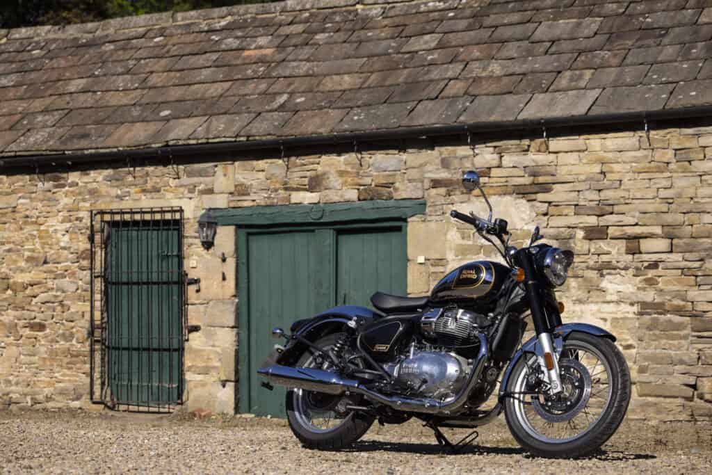 Royal Enfield Classic 650 Black Crome 083 111124115857