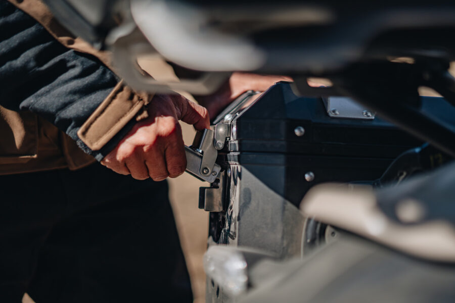 Black Adventure Panniers - Image 3