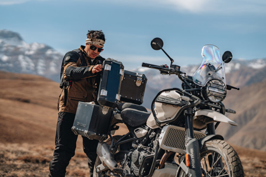 Black Adventure Panniers - Image 4