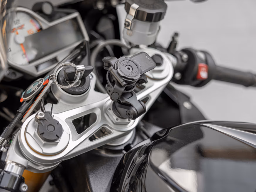 Quad Lock® Motorcycle Fork Stem Mount Pro 4 Quadlock Products Shown: Fork Stem Mound PRO + Vibration Dampener