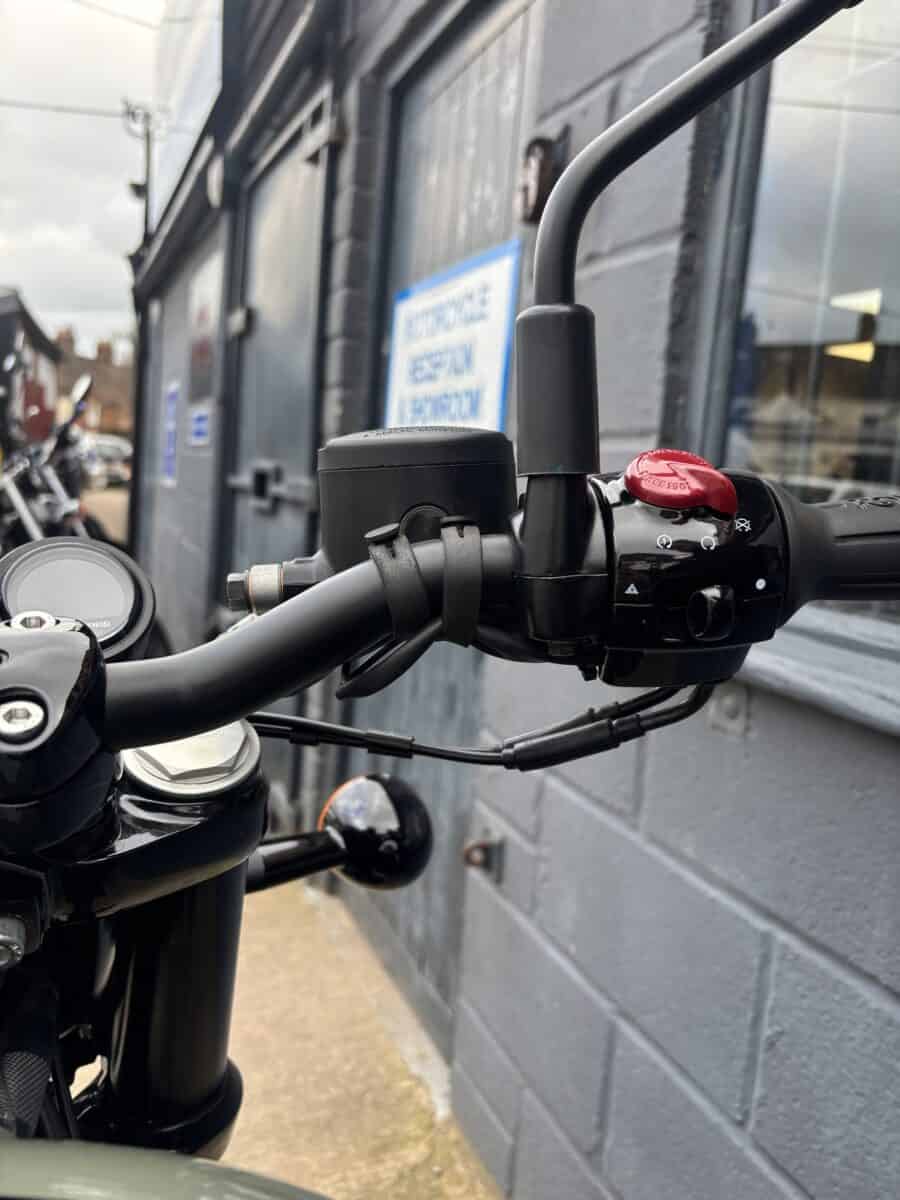 Ex-Demo Shotgun 650 - Image 12