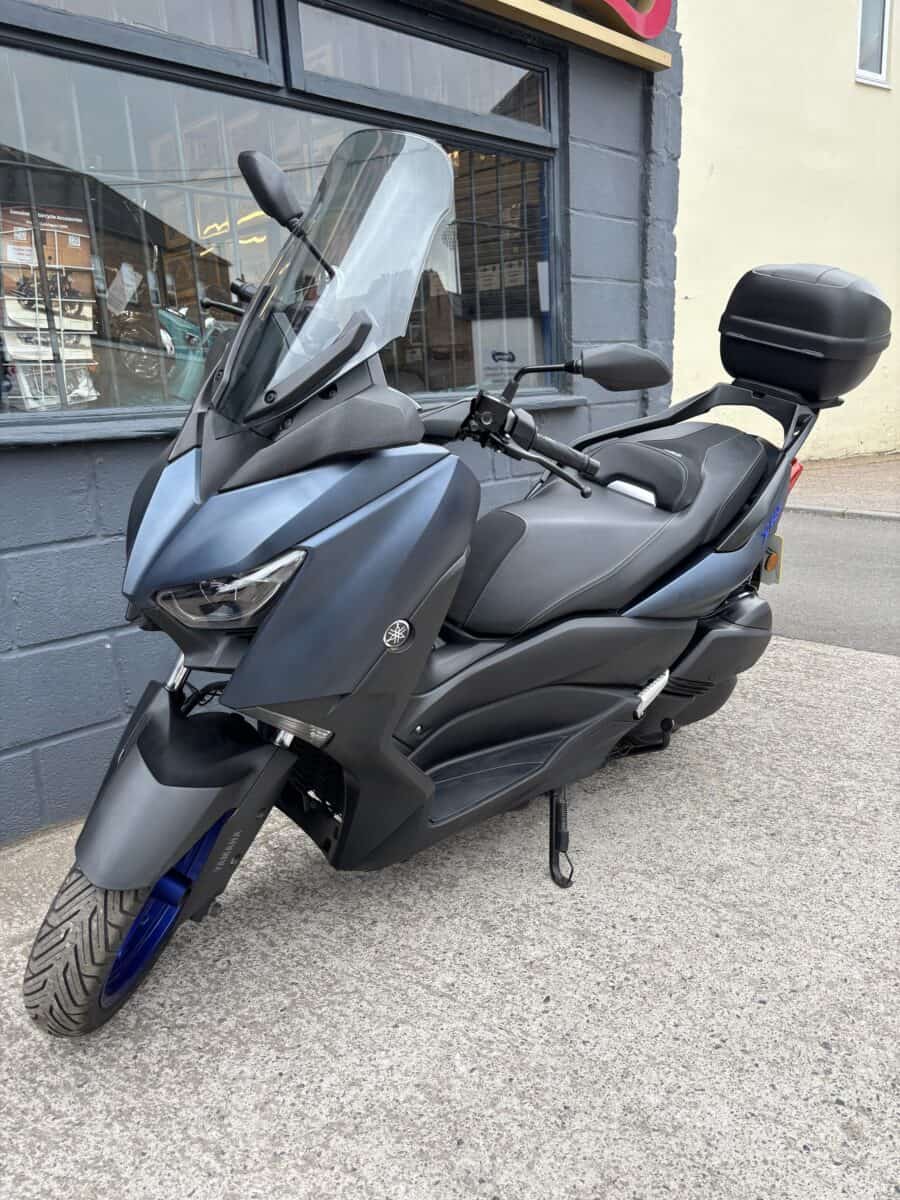 SOLD - Yamaha X-Max 300 - Image 2