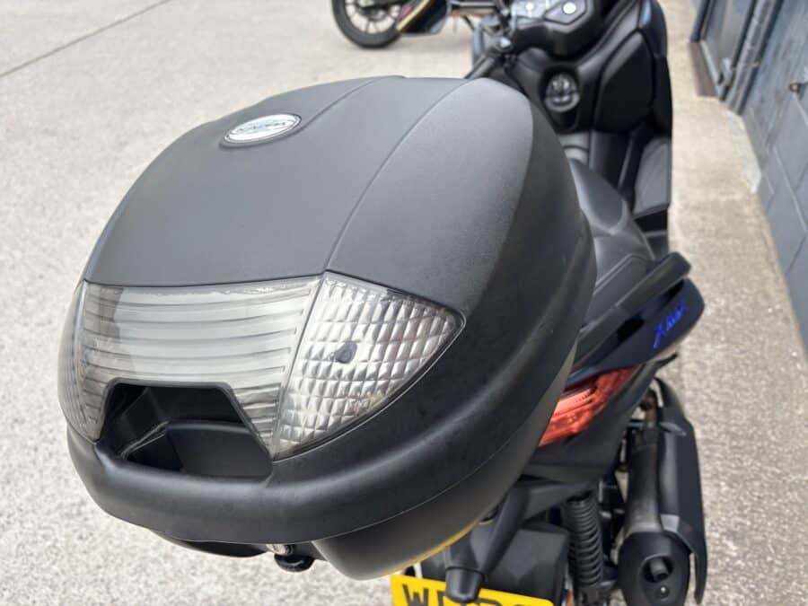 SOLD - Yamaha X-Max 300 - Image 7