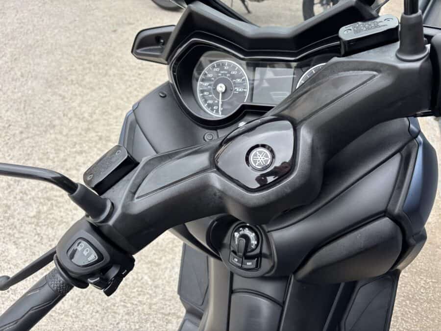 SOLD - Yamaha X-Max 300 - Image 10