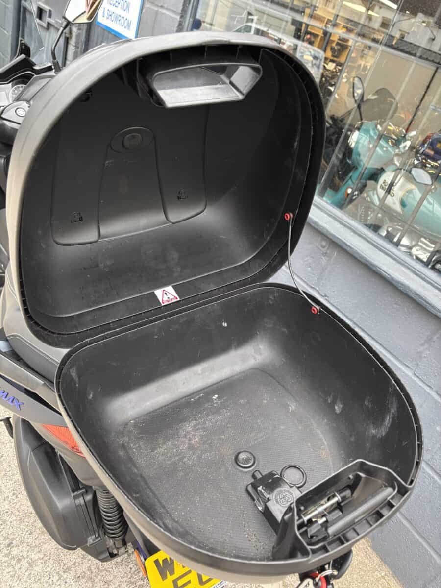 SOLD - Yamaha X-Max 300 - Image 15