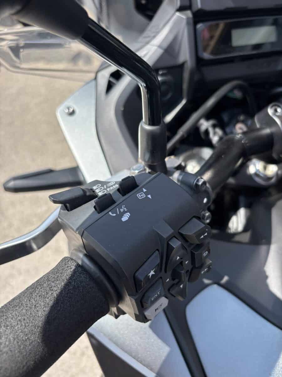 Honda NT1100 A-P - Image 15