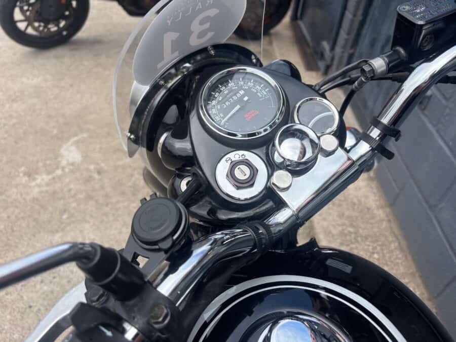 Royal Enfield Bullet 500 EFI - Image 11