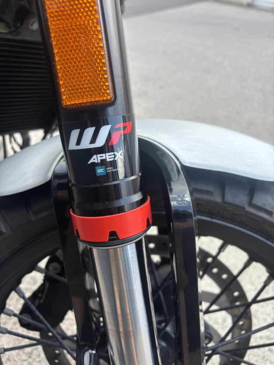 Husqvarna Svartpilen 401 - Image 9
