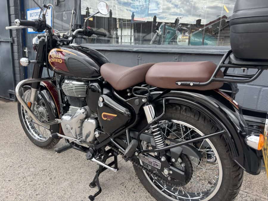 Royal Enfield Classic 350 - Image 6