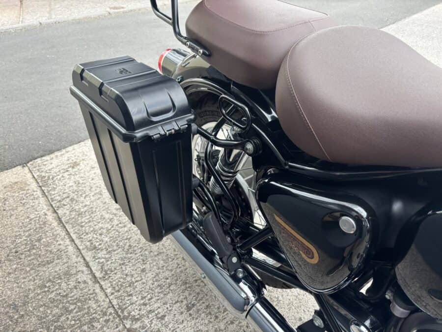 Royal Enfield Classic 350 - Image 9