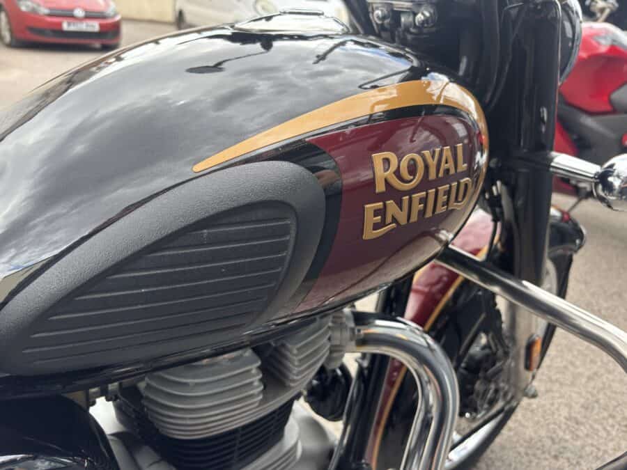 Royal Enfield Classic 350 - Image 10
