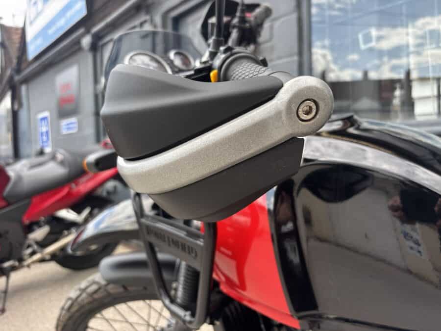 Royal Enfield Himalayan 411 - Image 13