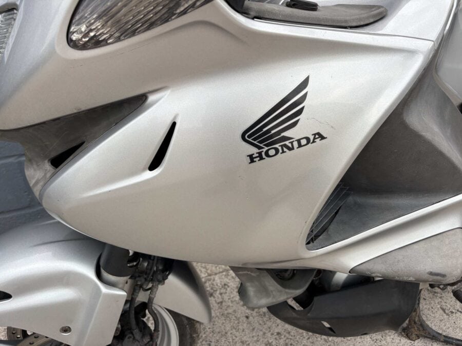 Honda NT 700 Deauville - Image 5