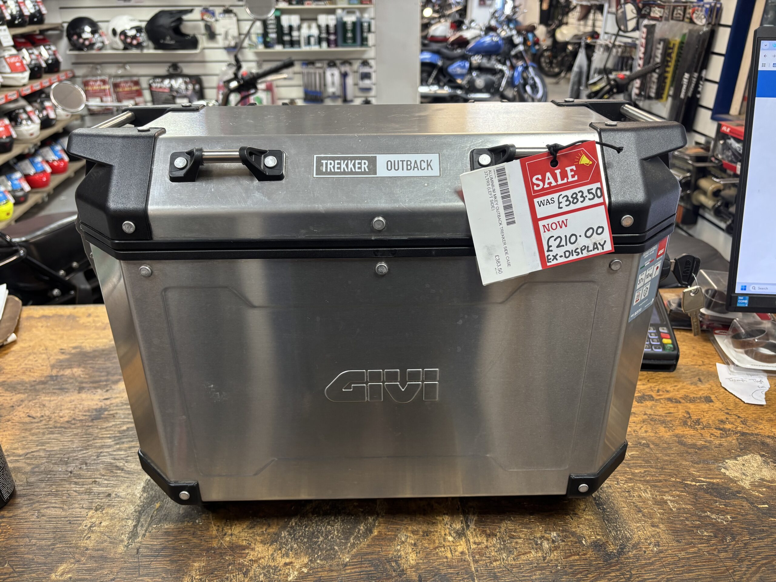 GIVI Trekker Outback 37L Left Pannier Aluminium 1 GIVI Trekker Outback 37L Left Pannier Aluminium