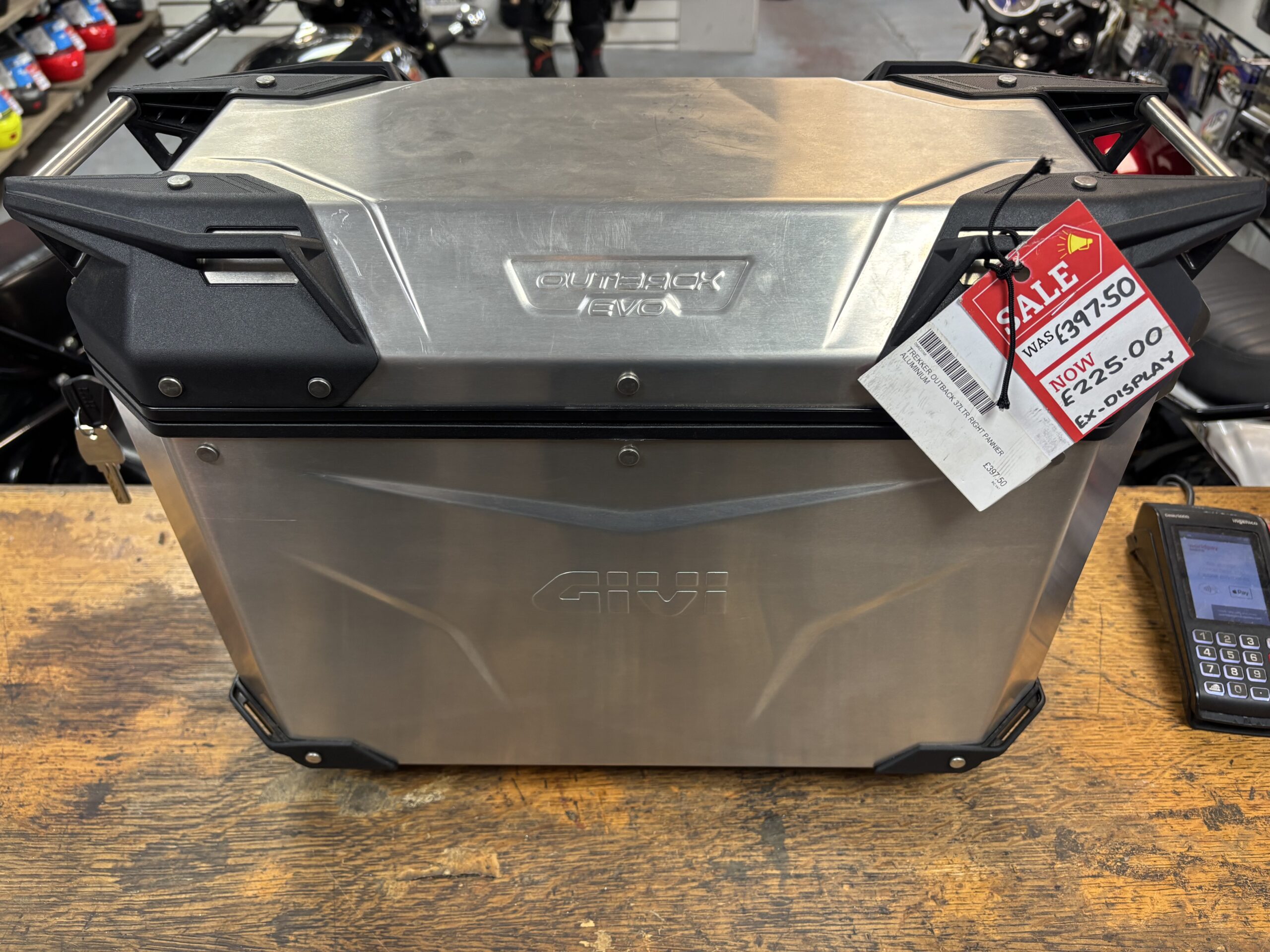 GIVI Trekker Outback Evo 37L Right Pannier Aluminium 1 GIVI Trekker Outback Evo 37L Right Pannier Aluminium