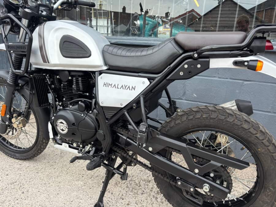 Royal Enfield Himalayan 411 - Image 3