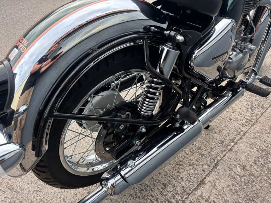 Royal Enfield Classic 350 - Image 9