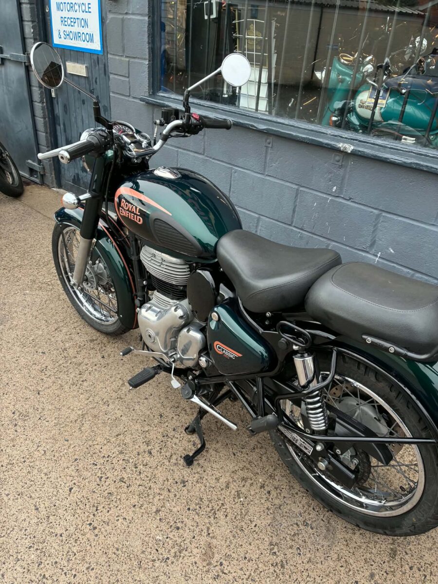 Royal Enfield Classic 350 - Image 10